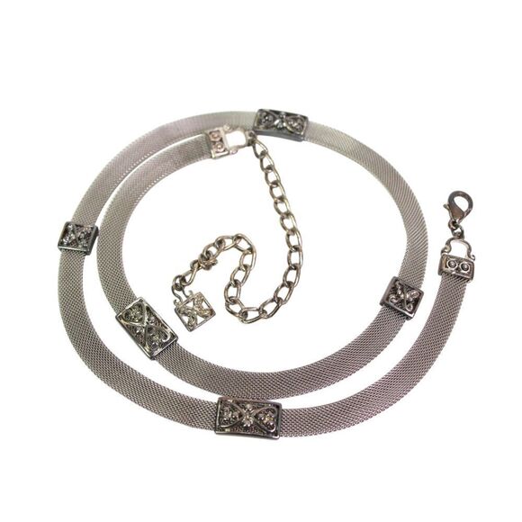 SKINNY SILVER METAL MESH CHAIN 3/8"Wd DRESS WOMEN'S BELT Sz S-M (R6 - Picture 1 of 11